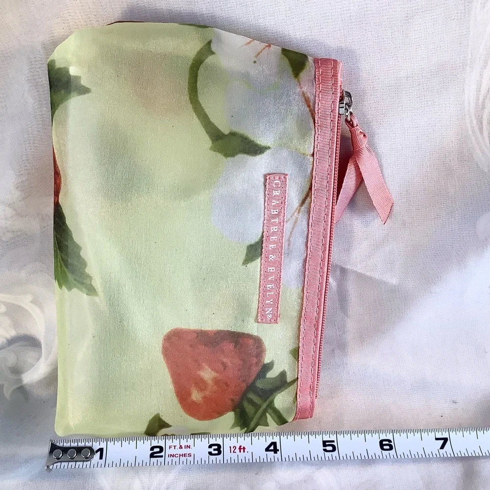 Crabtree & Evelyn Travel Makeup Bag Floral Strawberry 7” Zipper Translucent